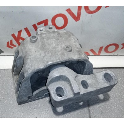 Опора двигателя правая  Skoda Octavia (A4 1U-) 2000-2011 1J0199262AA